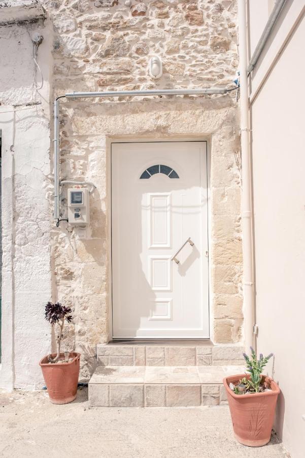 فيلا The Stone House Of Iakovos Kaloudhianá المظهر الخارجي الصورة